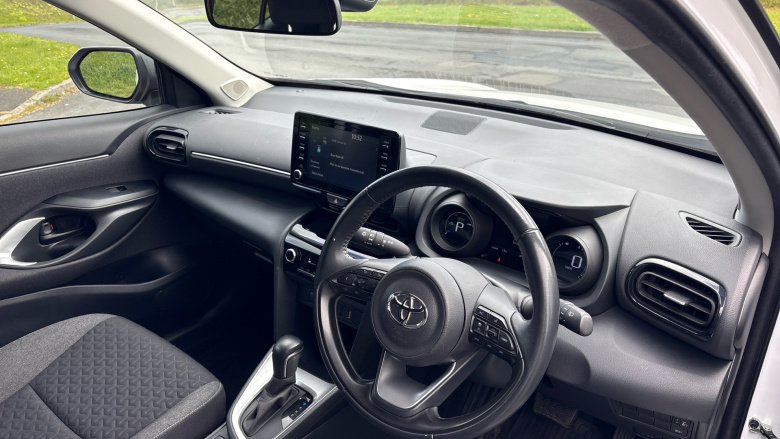 Toyota Yaris Cross 1.5 Hybrid Icon 5dr CVT Hybrid Estate